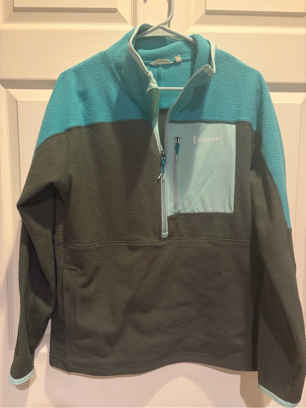 cotopaxi Teal and Olive Women’s Half-Zip Abrazo Fleece Pullover